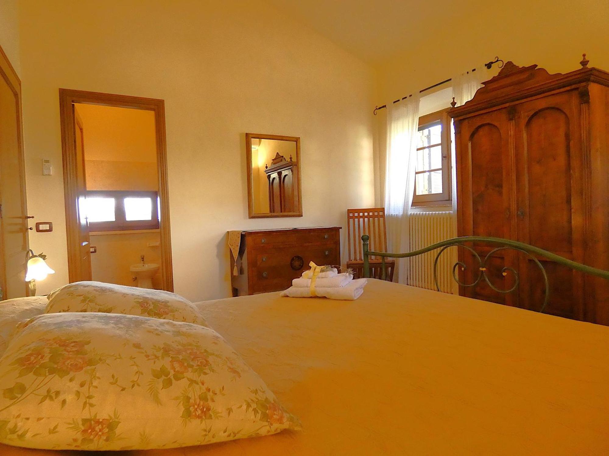 Scappo In Umbria, La Dolce Godera Villa Lugnano in Teverina