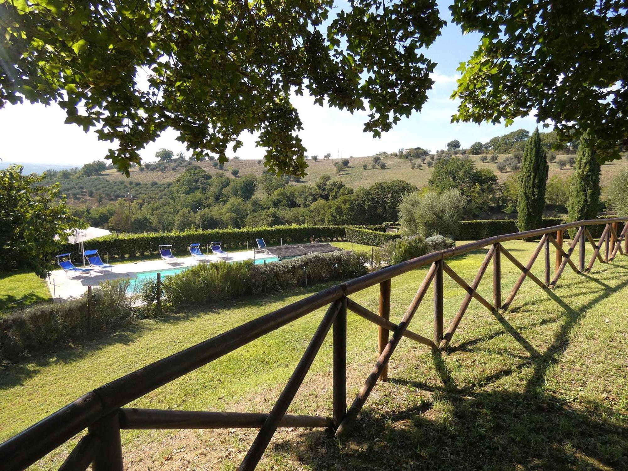 Scappo In Umbria, La Dolce Godera *