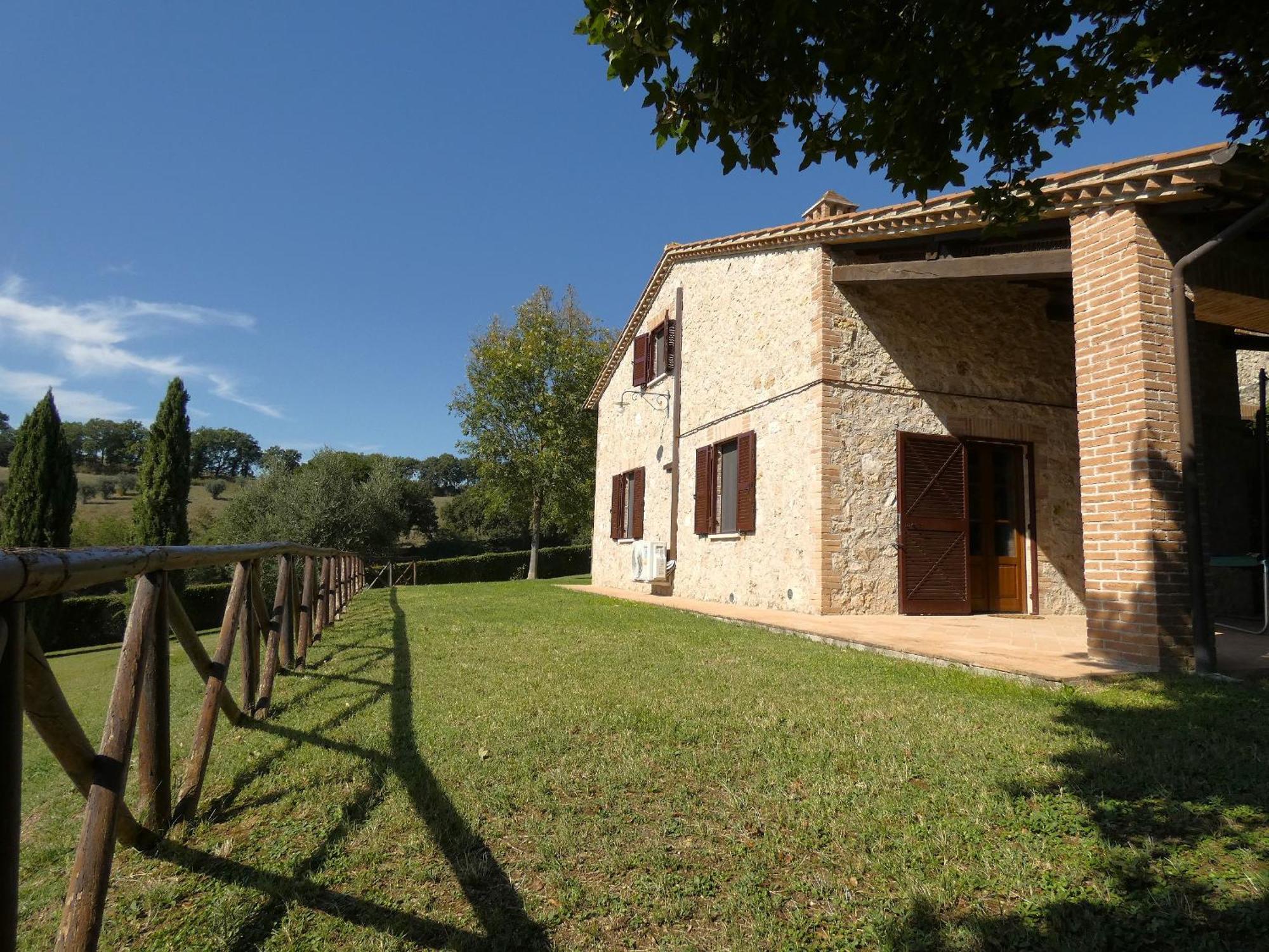 Scappo In Umbria, La Dolce Godera Villa *