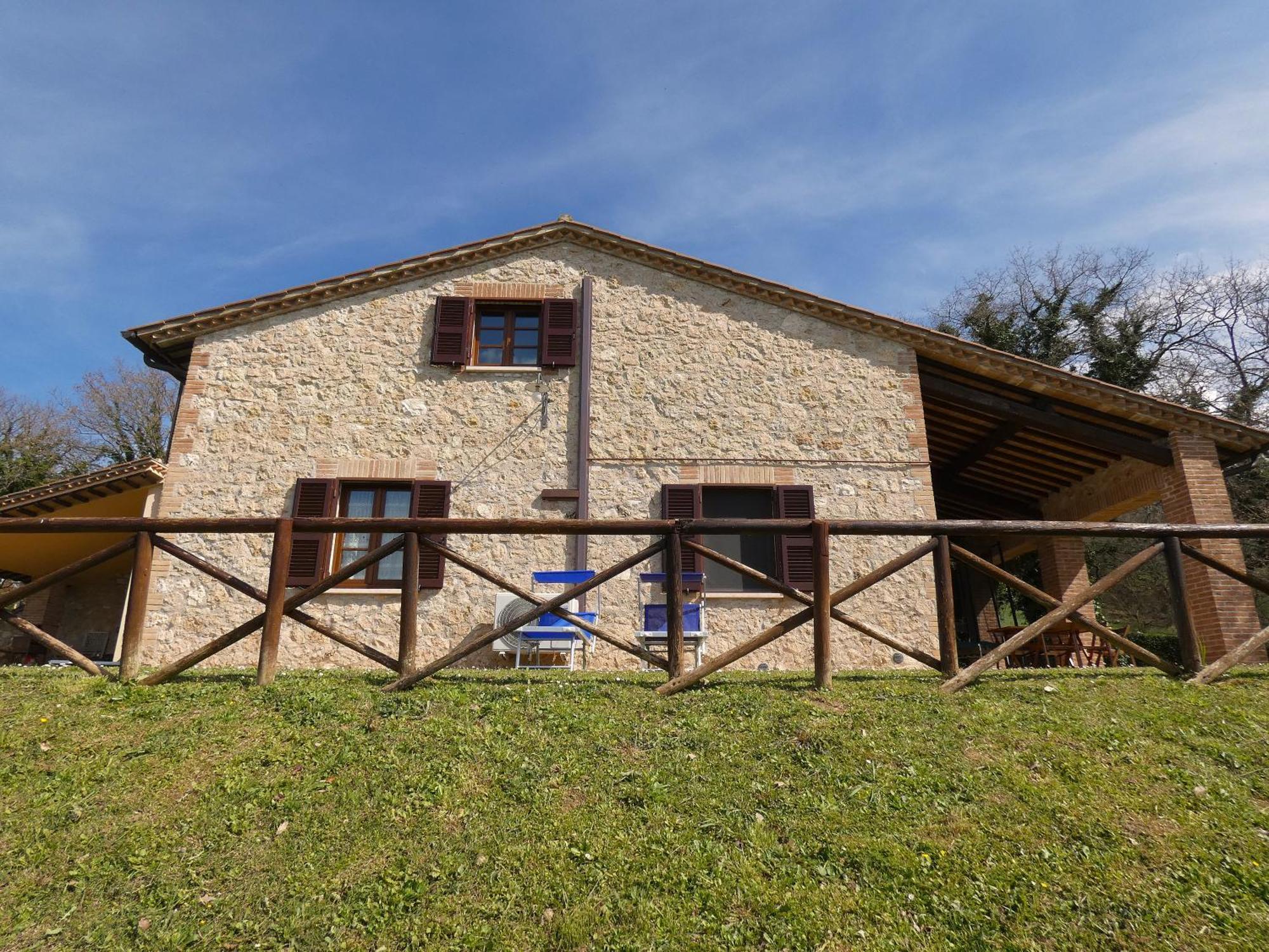 Scappo In Umbria, La Dolce Godera *