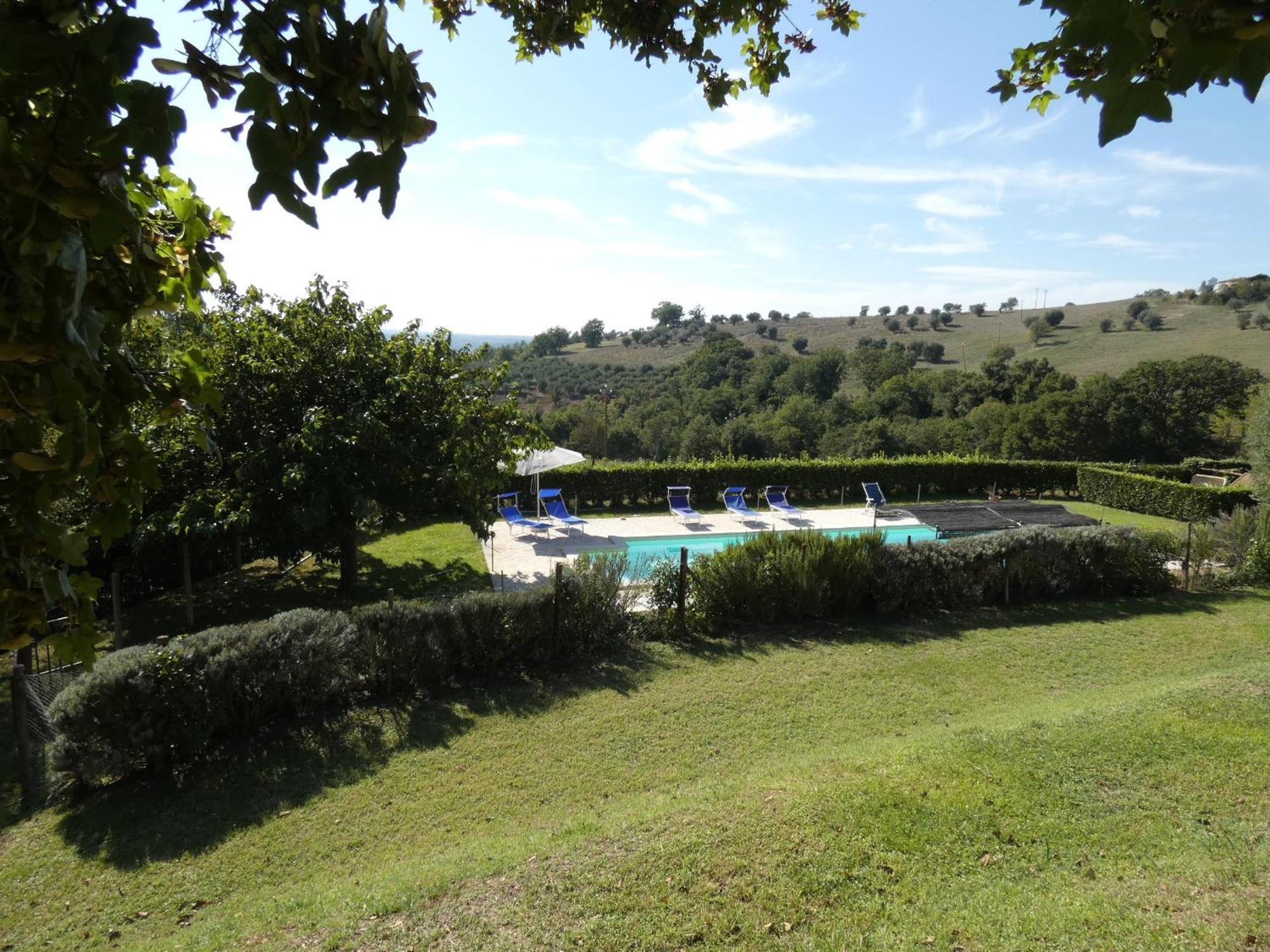 Scappo In Umbria, La Dolce Godera Lugnano in Teverina